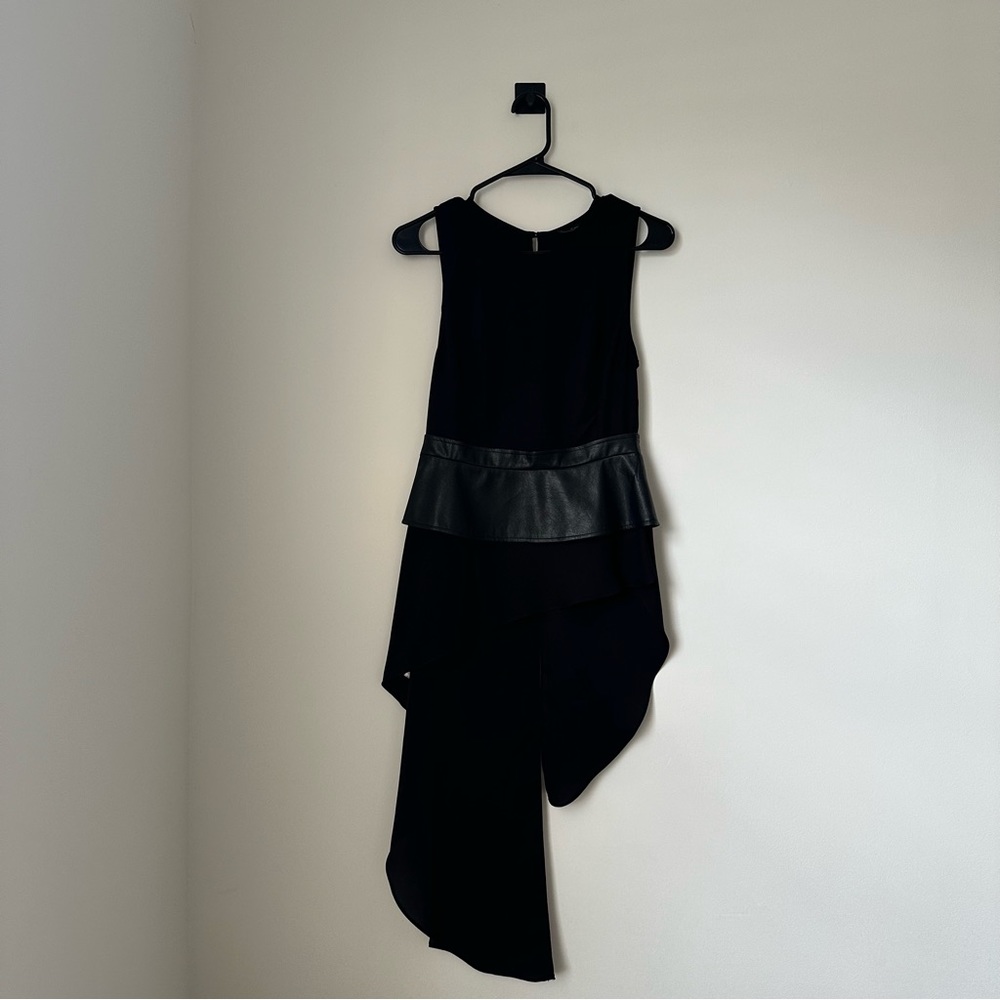 BCBGMAXAZRIA Black Top